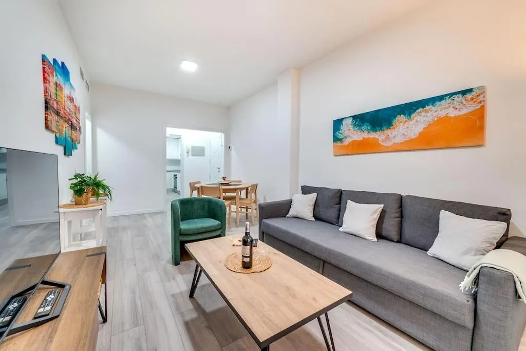 Chic Stay In Heart Of Town Malaga 0*,