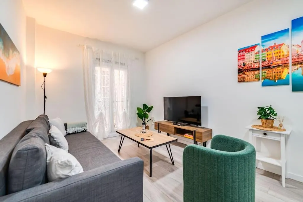 Chic Stay In Heart Of Town Malaga Spain